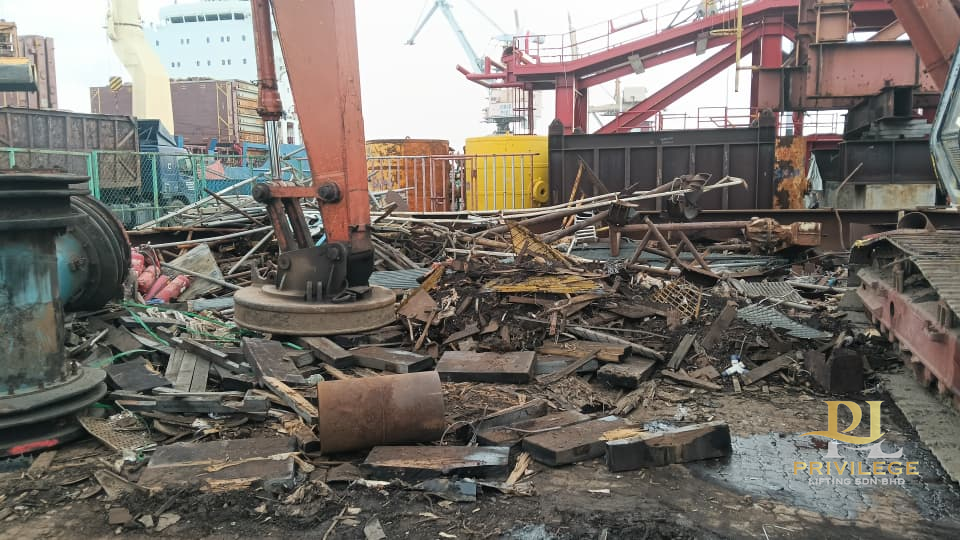 Privilege Lifting licensed scrap metal recycling operation in Tanjung Langsat